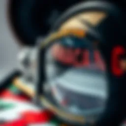 Close-up of Lentes Gascan showcasing design details